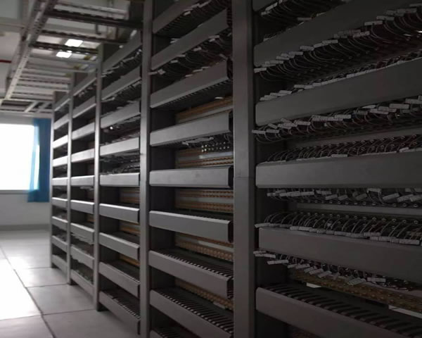 韩国服务器是否可以用来做仿牌业务的分析