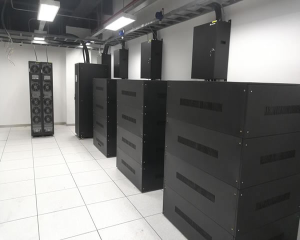 新加坡CN2