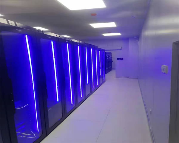 新加坡CN2